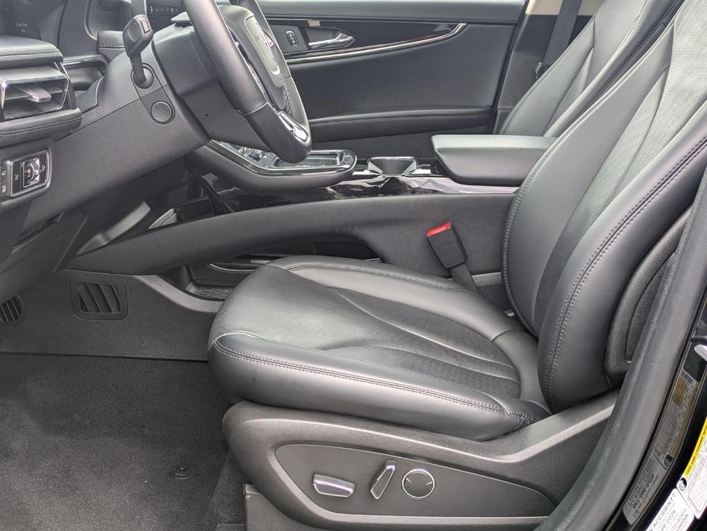 used 2023 Lincoln Nautilus car, priced at $41,599