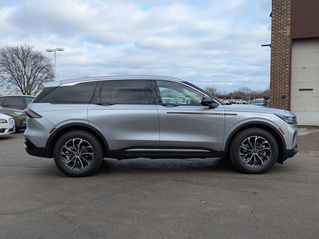 new 2025 Lincoln Nautilus car, priced at $58,270