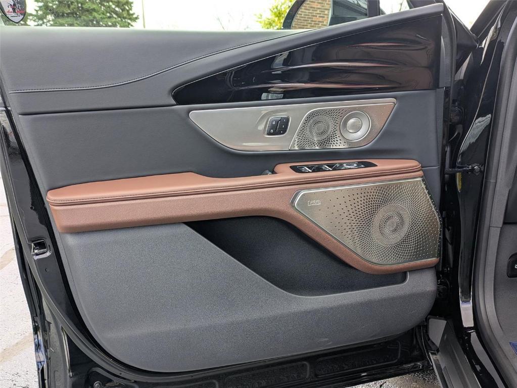 new 2026 Lincoln Nautilus car, priced at $70,128