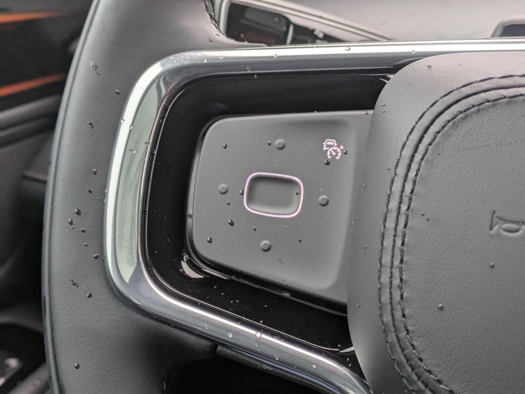 new 2025 Lincoln Nautilus car, priced at $63,415