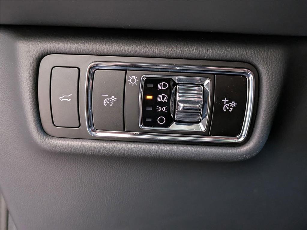 new 2025 Lincoln Aviator car, priced at $72,976