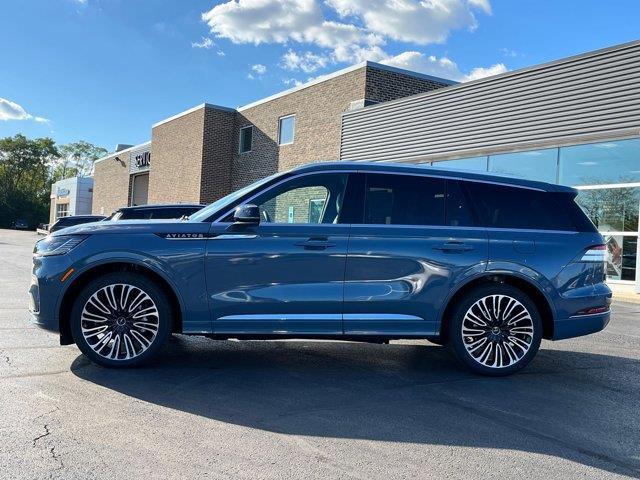 new 2025 Lincoln Aviator car, priced at $90,025