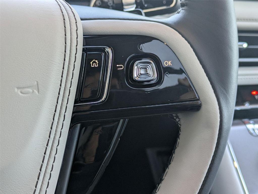 new 2025 Lincoln Aviator car, priced at $62,506