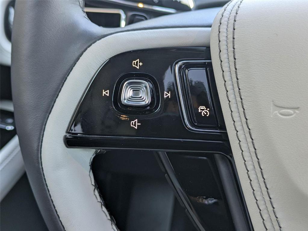 new 2025 Lincoln Aviator car, priced at $62,506