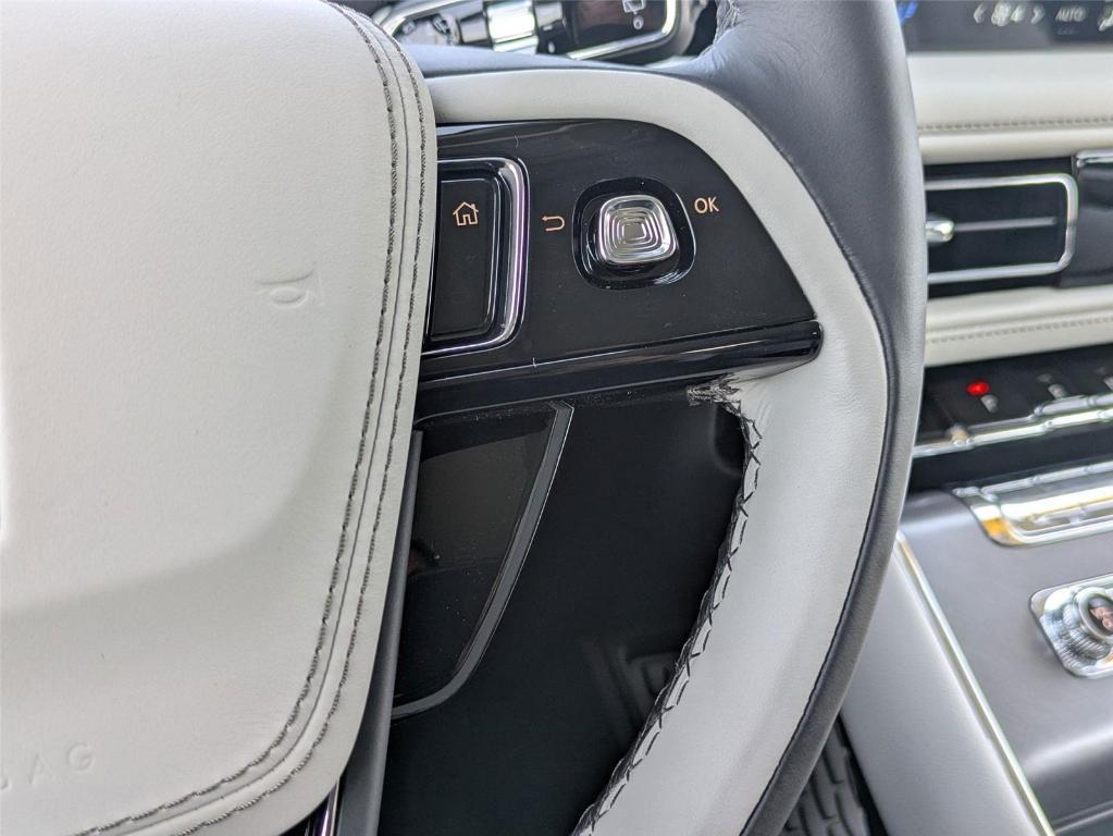 new 2025 Lincoln Aviator car, priced at $65,400