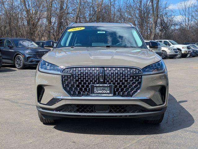 new 2025 Lincoln Aviator car, priced at $62,275