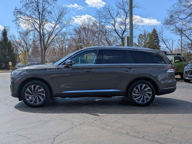 new 2025 Lincoln Aviator car, priced at $62,275