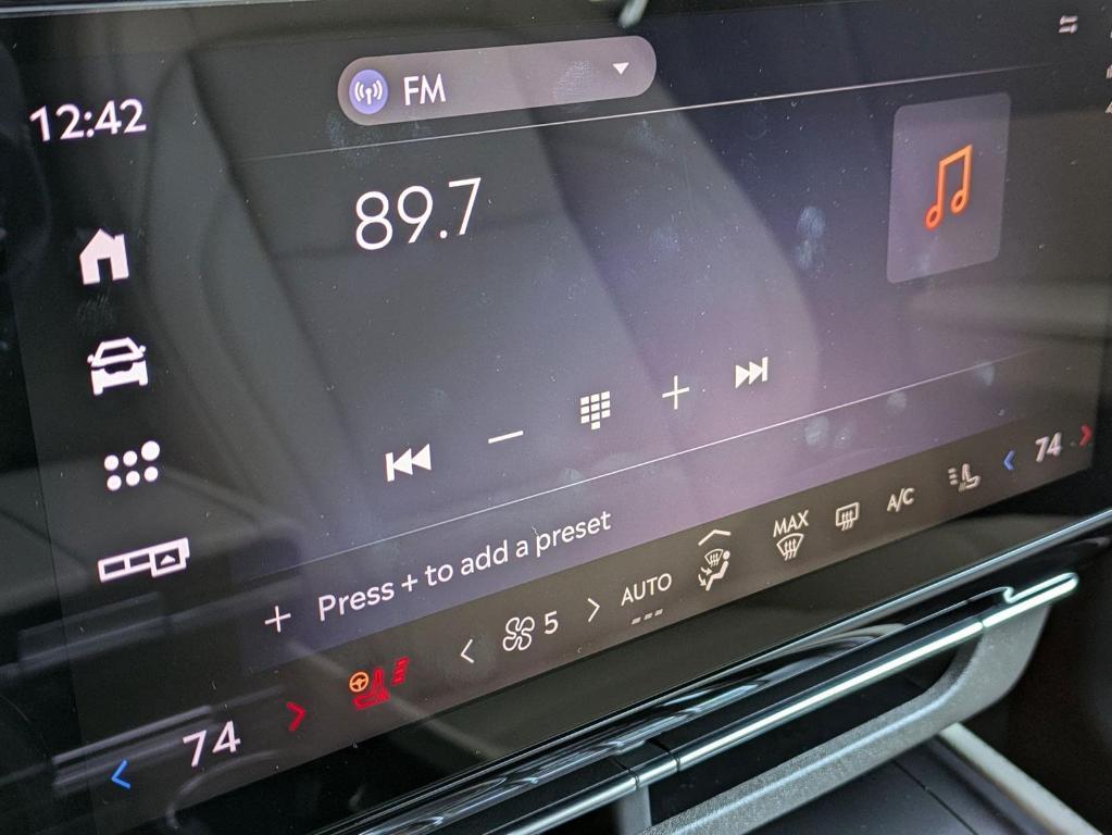 new 2025 Lincoln Nautilus car, priced at $61,165