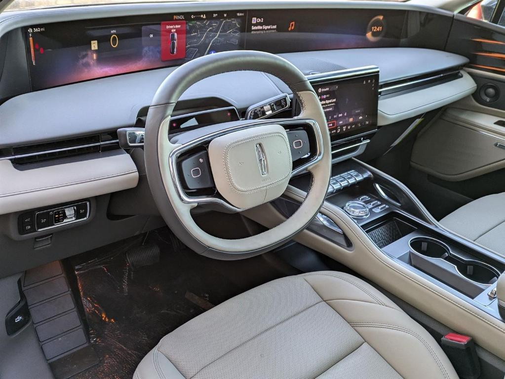 new 2025 Lincoln Nautilus car, priced at $61,165