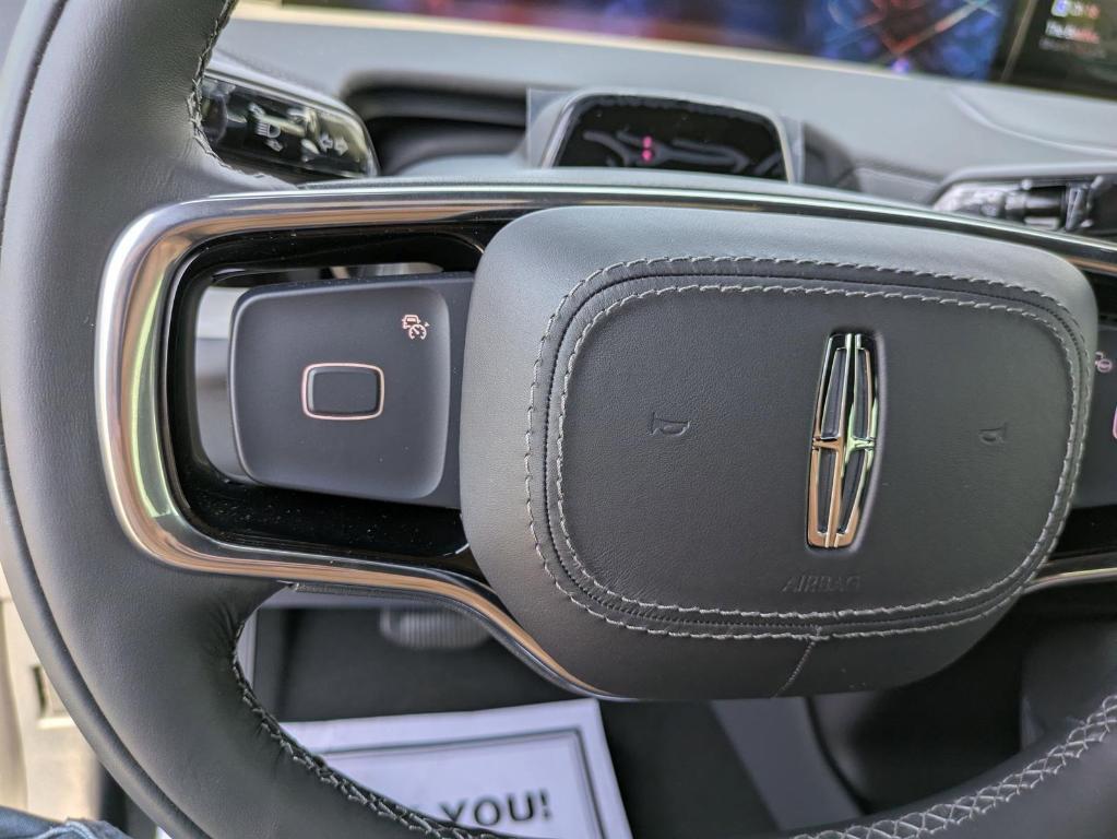 new 2025 Lincoln Navigator L car, priced at $108,165