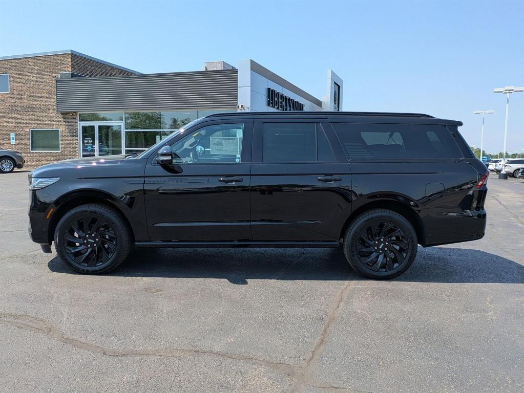 new 2025 Lincoln Navigator L car, priced at $108,165