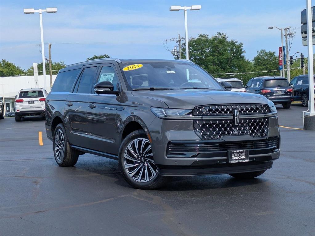 new 2025 Lincoln Navigator L car, priced at $125,225