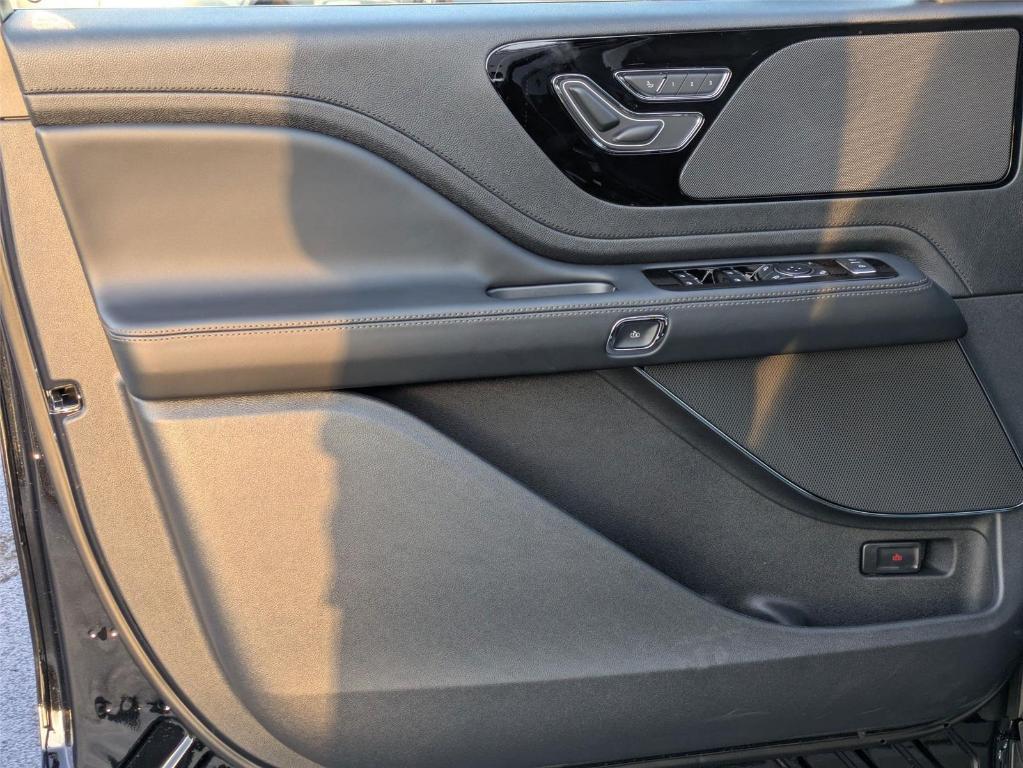 new 2026 Lincoln Aviator car, priced at $62,035