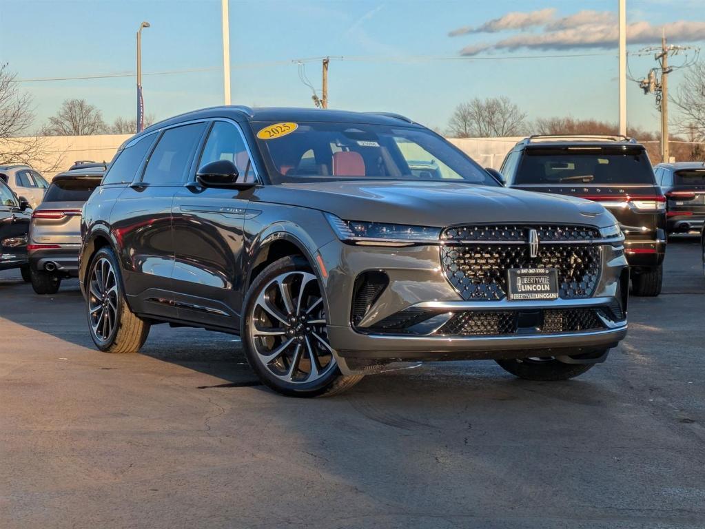 new 2025 Lincoln Nautilus car, priced at $82,435