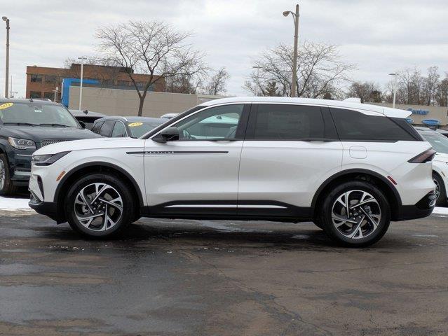new 2025 Lincoln Nautilus car, priced at $53,577