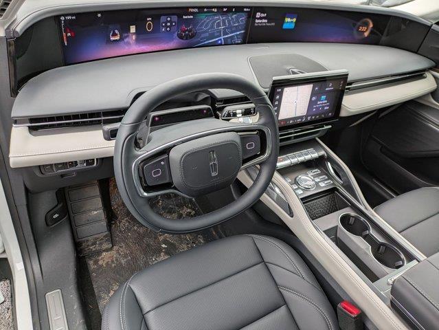 new 2025 Lincoln Nautilus car, priced at $53,577