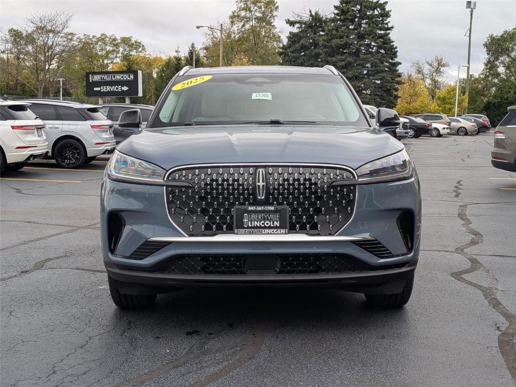 new 2025 Lincoln Aviator car, priced at $65,901