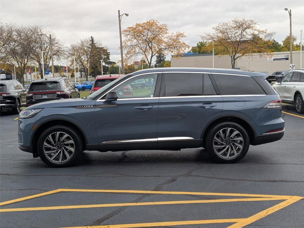 new 2025 Lincoln Aviator car, priced at $65,901
