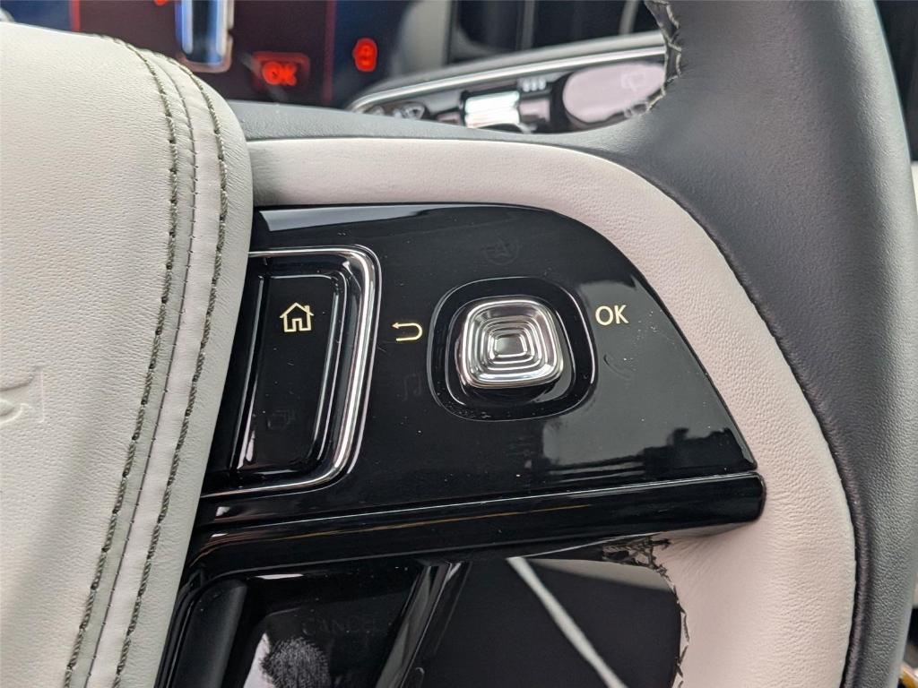 new 2025 Lincoln Aviator car, priced at $65,901