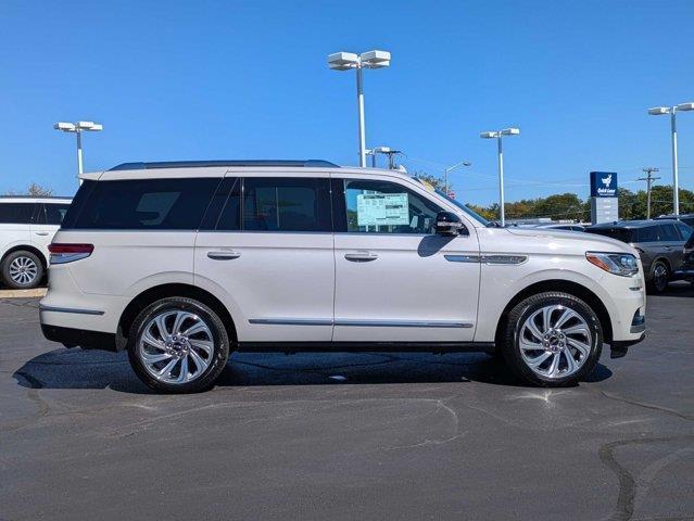 new 2024 Lincoln Navigator car, priced at $101,930