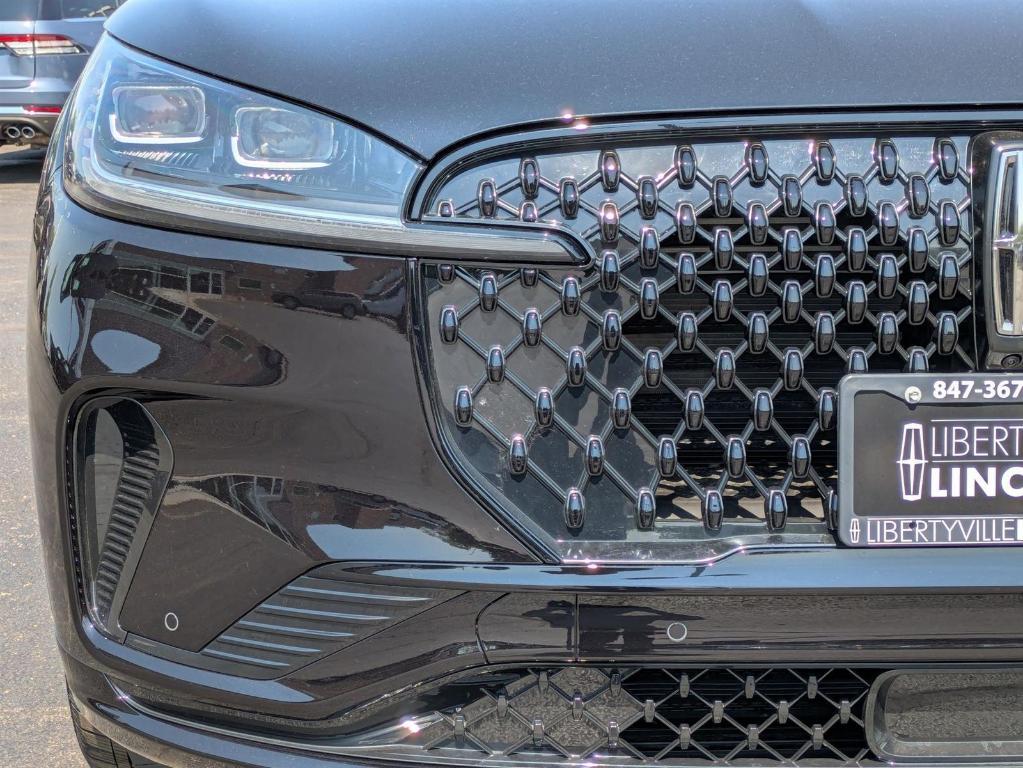new 2025 Lincoln Aviator car, priced at $82,125