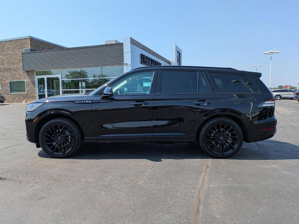 new 2025 Lincoln Aviator car, priced at $82,125