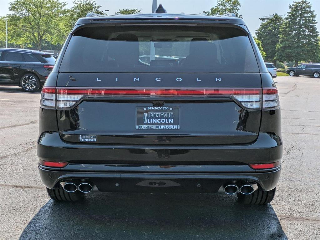 new 2025 Lincoln Aviator car, priced at $82,125