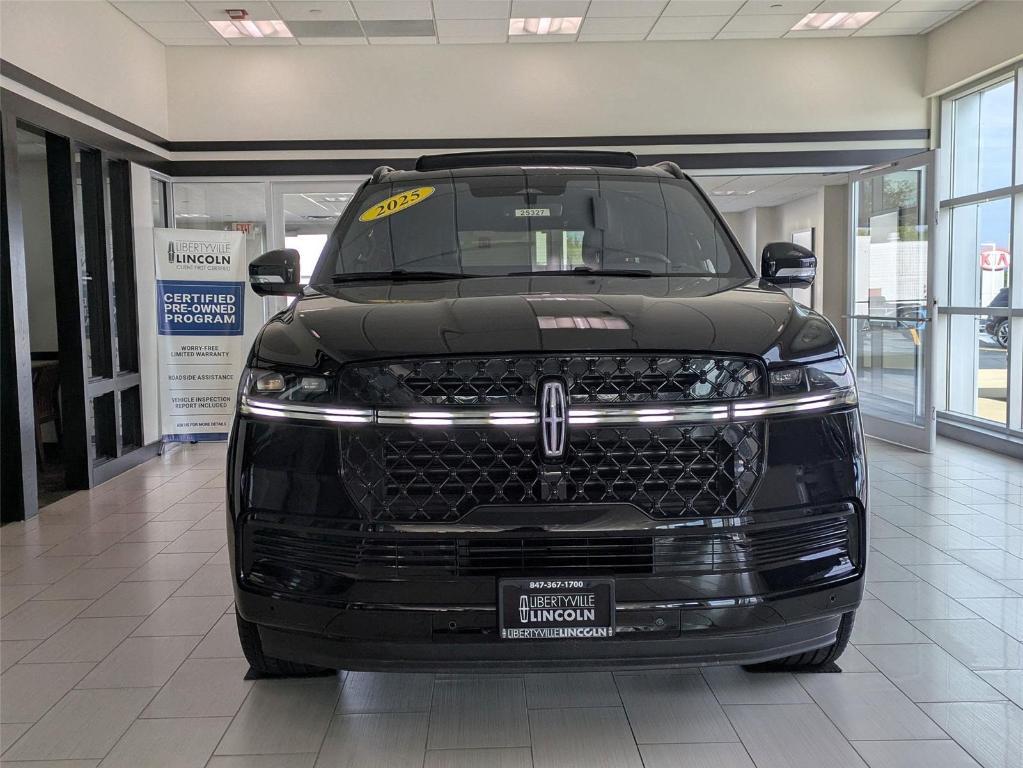 new 2025 Lincoln Navigator L car, priced at $106,755