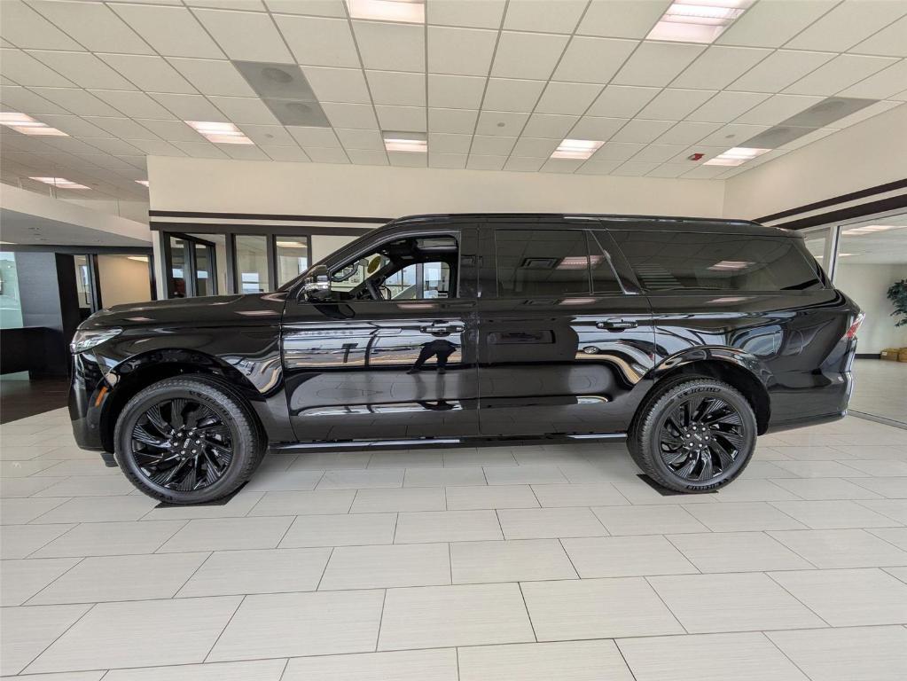 new 2025 Lincoln Navigator L car, priced at $106,755