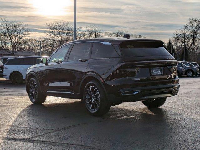 new 2025 Lincoln Nautilus car, priced at $52,607