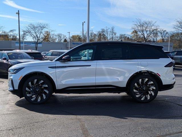 new 2025 Lincoln Nautilus car, priced at $73,205