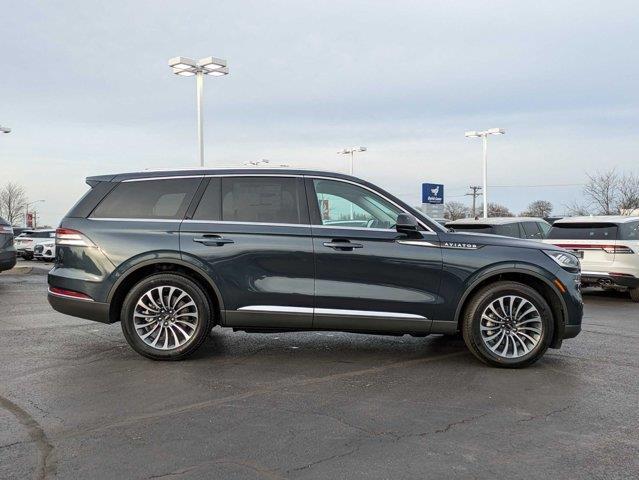 new 2024 Lincoln Aviator car, priced at $63,670