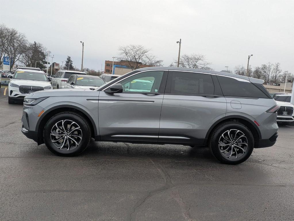 new 2025 Lincoln Nautilus car, priced at $56,380
