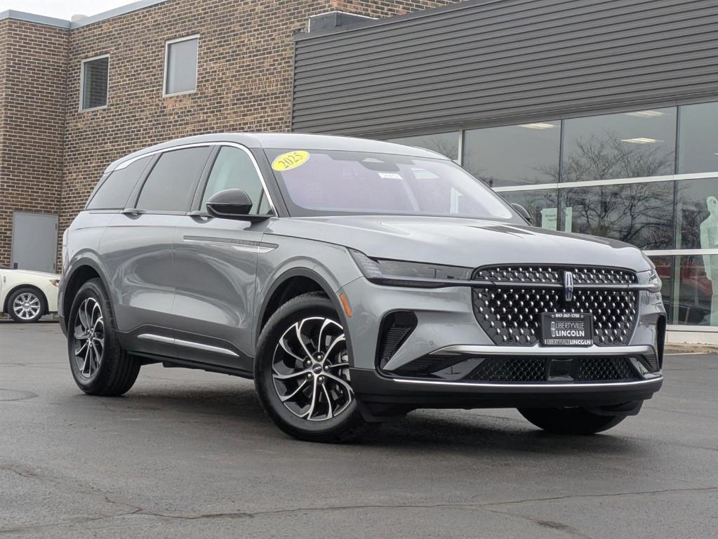 new 2025 Lincoln Nautilus car, priced at $56,380
