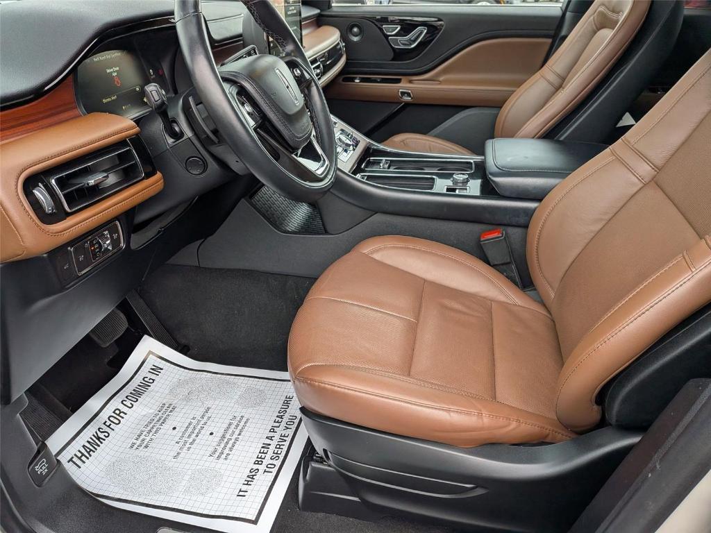 used 2023 Lincoln Aviator car, priced at $46,598