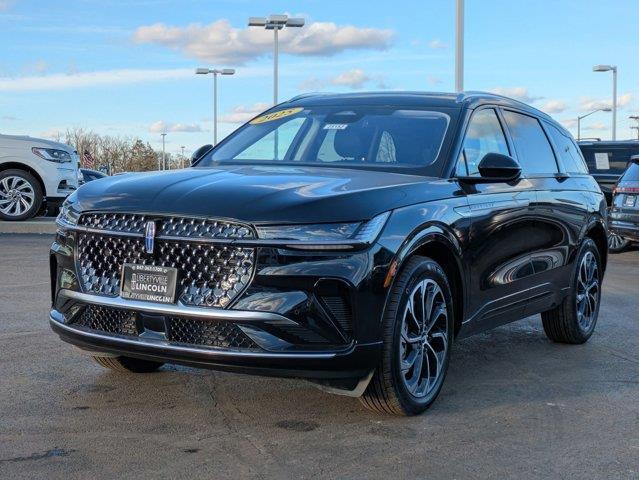 new 2025 Lincoln Nautilus car, priced at $63,472