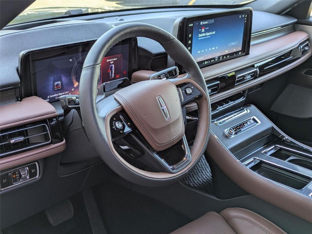 new 2025 Lincoln Aviator car, priced at $80,090