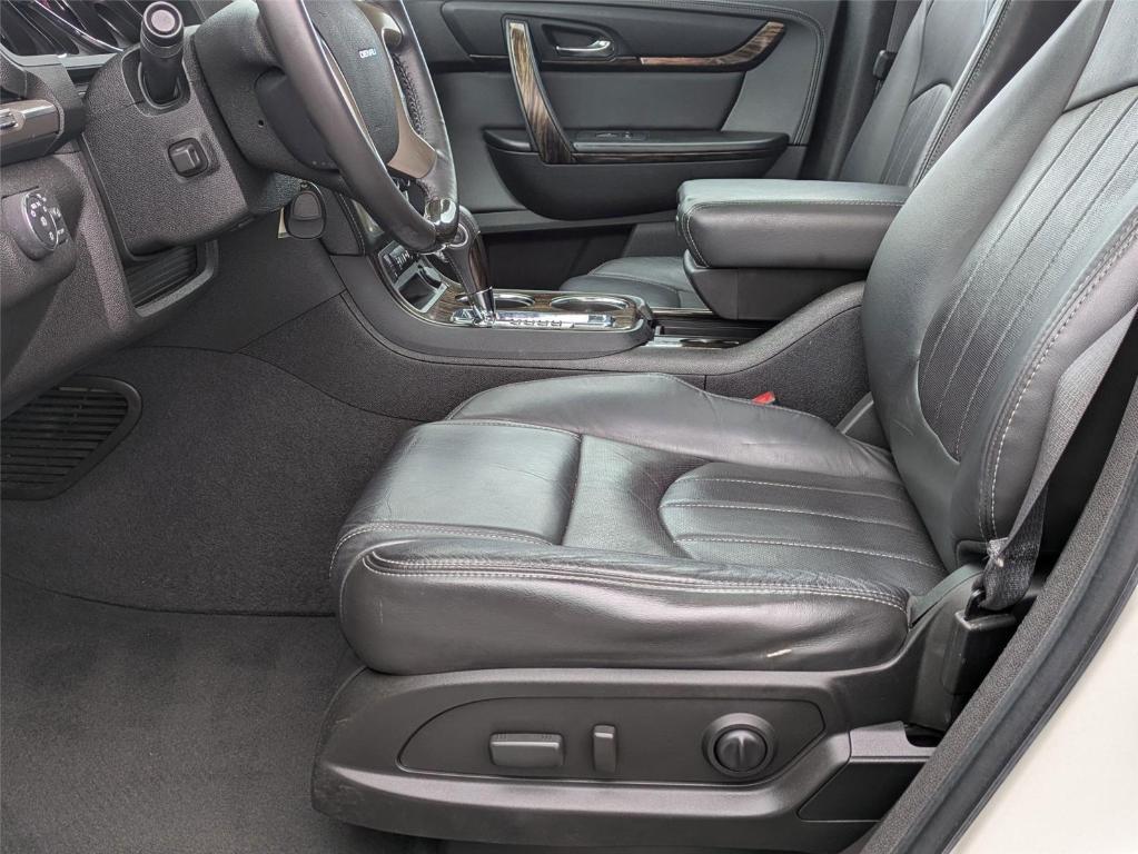 used 2014 GMC Acadia car, priced at $13,849