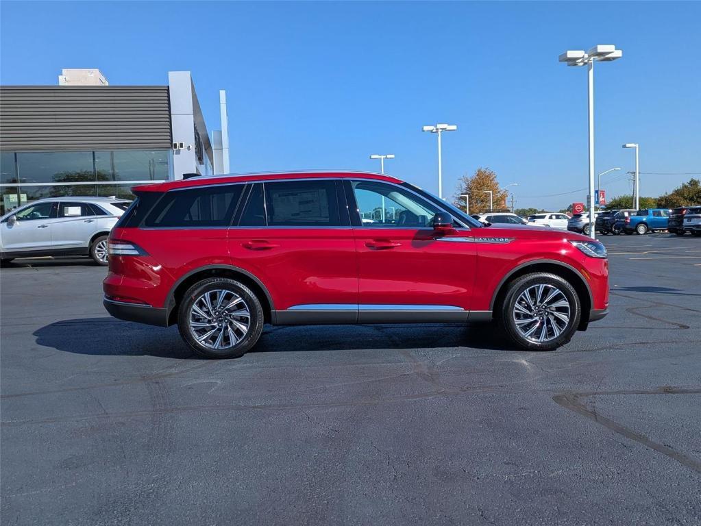 new 2025 Lincoln Aviator car, priced at $62,990
