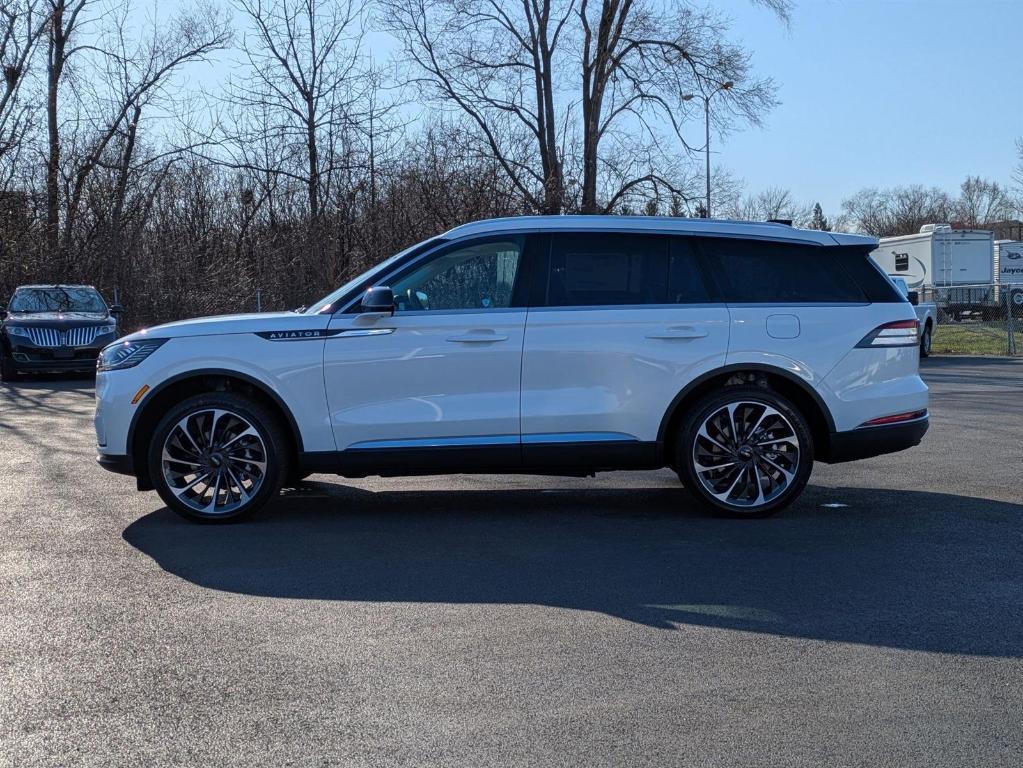 new 2025 Lincoln Aviator car, priced at $71,855