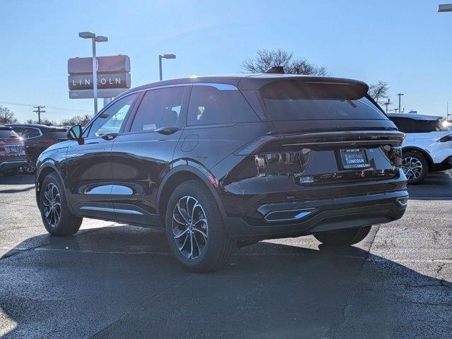 new 2025 Lincoln Nautilus car, priced at $61,665