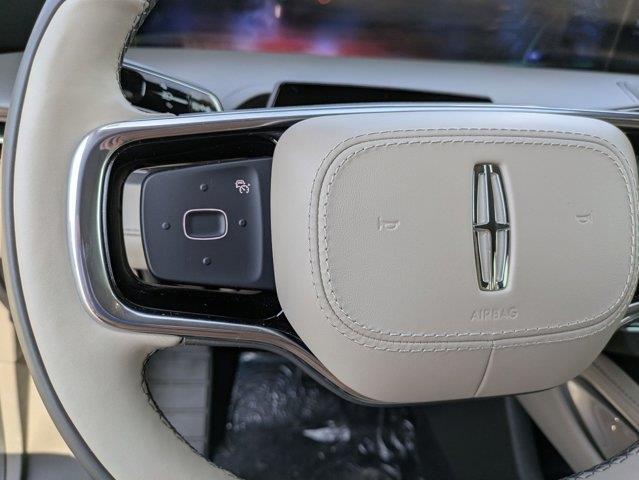 new 2025 Lincoln Nautilus car, priced at $59,830