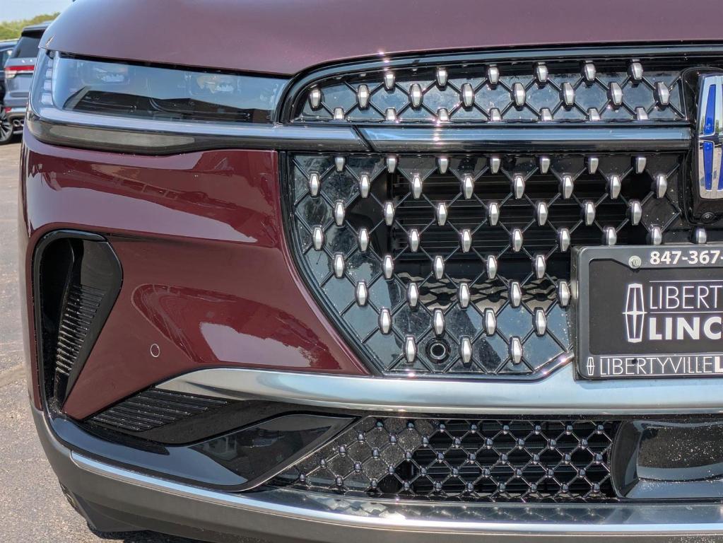new 2025 Lincoln Nautilus car, priced at $61,065