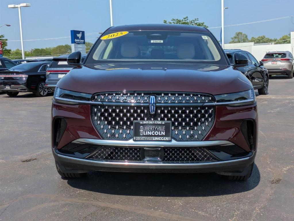 new 2025 Lincoln Nautilus car, priced at $61,065