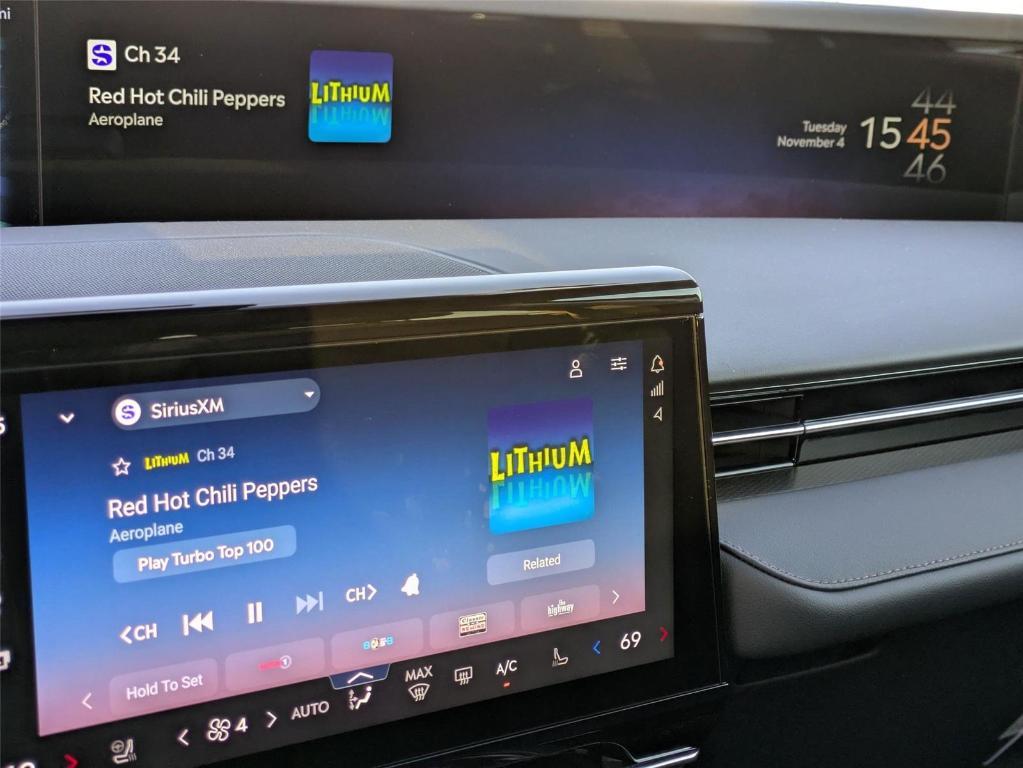 new 2026 Lincoln Nautilus car, priced at $55,815