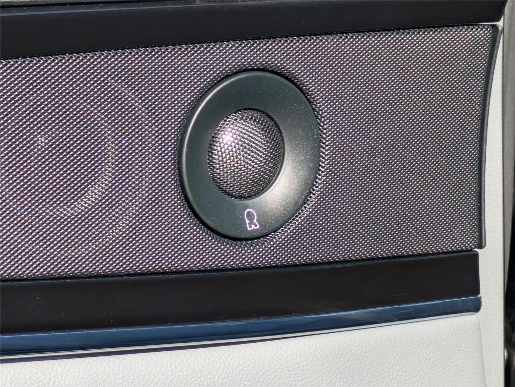 used 2022 Lincoln Nautilus car, priced at $40,615