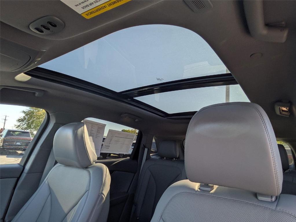 used 2022 Lincoln Nautilus car, priced at $40,615