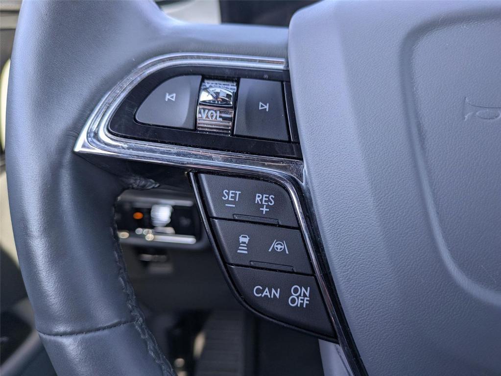 used 2022 Lincoln Nautilus car, priced at $40,615