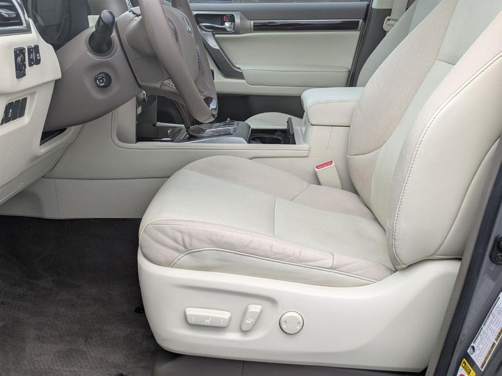 used 2014 Lexus GX 460 car, priced at $27,800