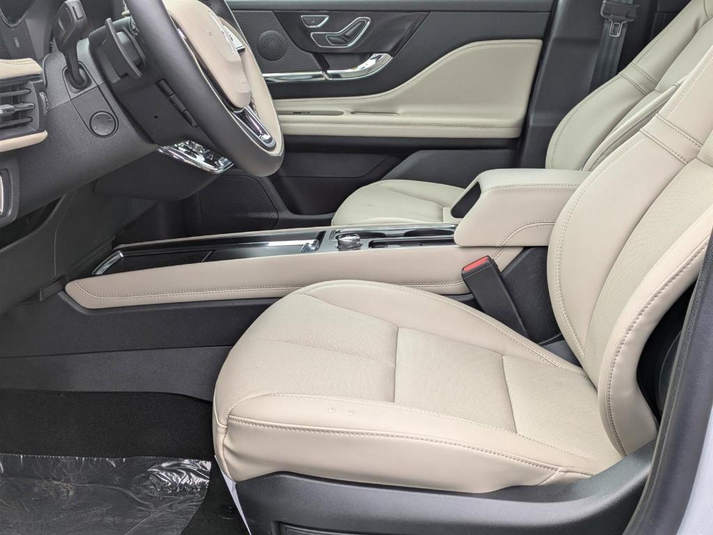 new 2025 Lincoln Corsair car, priced at $52,845